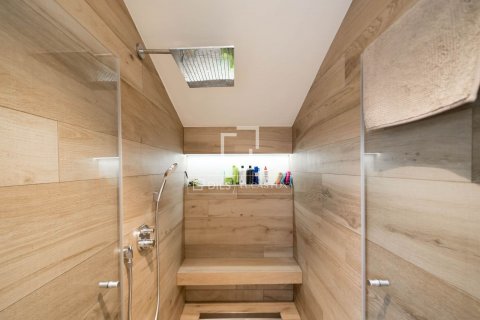 Купить виллу в Виладеканс, Испания с 4 спальни, 348м², № 8576 - фото 17