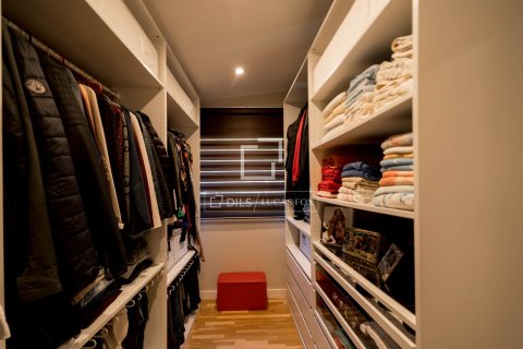 Купить виллу в Виладеканс, Испания с 4 спальни, 348м², № 8576 - фото 18