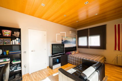 Купить виллу в Виладеканс, Испания с 4 спальни, 348м², № 8576 - фото 23