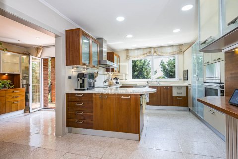 Villa de 4 dormitorios en venta en Bellaterra, Barcelona, Cataluña, Spain № 8574 - foto 14