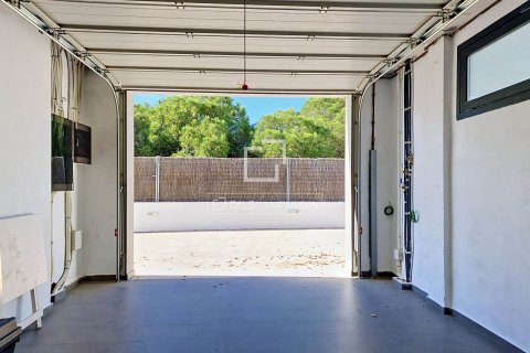 Villa de 5 dormitorios en venta en Vilanova i la Geltrú, Barcelona, Cataluña, Spain № 8577 - foto 29