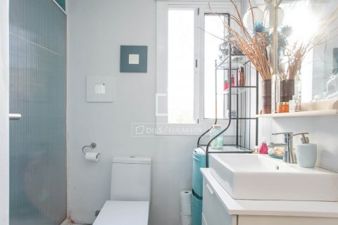3 bedrooms apartment for sale in Barcelona, Catalonia, Spain № 8578 - photo 23