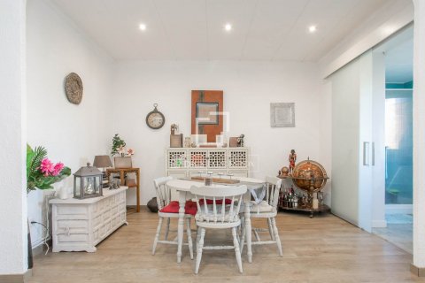 3 bedrooms apartment for sale in Barcelona, Catalonia, Spain № 8578 - photo 16