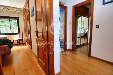Villa de 5 dormitorios en venta en El Port De La Selva, Gerona, Cataluña, Spain № 6024 - foto 12