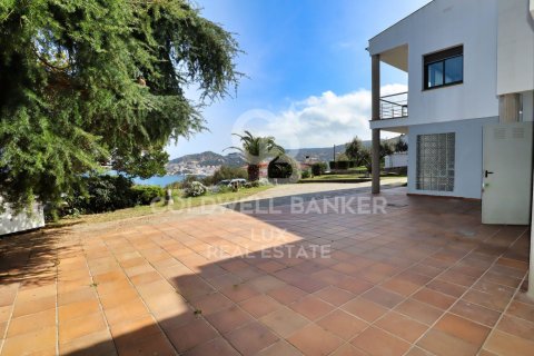 Villa de 5 dormitorios en venta en El Port De La Selva, Gerona, Cataluña, Spain № 6024 - foto 6