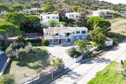 Villa de 5 dormitorios en venta en El Port De La Selva, Gerona, Cataluña, Spain № 6024