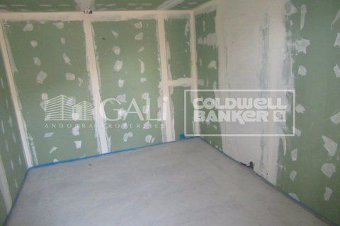 Villa de 4 dormitorios en venta en Principado De Andorra (Ninguna Poblacion Tiene C.P.), Lérida, Cataluña, Spain № 6019 - foto 7
