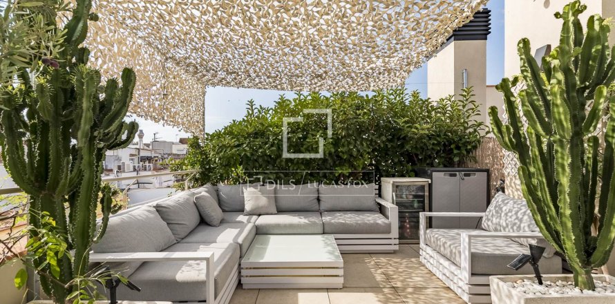 2 bedrooms penthouse for sale in Barcelona, Catalonia, Spain № 3969