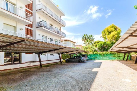 Apartamento de 2 dormitorios en venta en Sitges, Barcelona, Cataluña, Spain № 3968 - foto 2