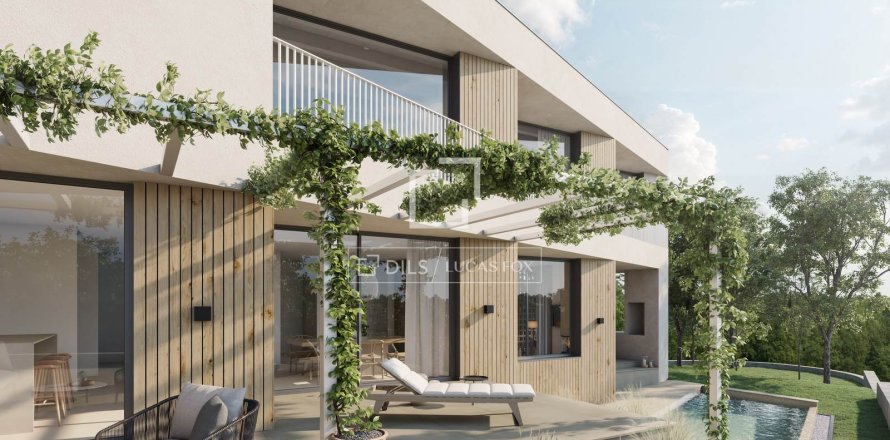 Villa de 4 dormitorios en venta en Vilassar de Dalt, Barcelona, Cataluña, Spain № 3963