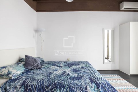 Apartamento de 3 dormitorios en venta en Barcelona, Cataluña, Spain № 3966 - foto 18