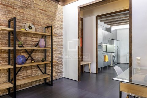 Apartamento de 3 dormitorios en venta en Barcelona, Cataluña, Spain № 3966 - foto 12