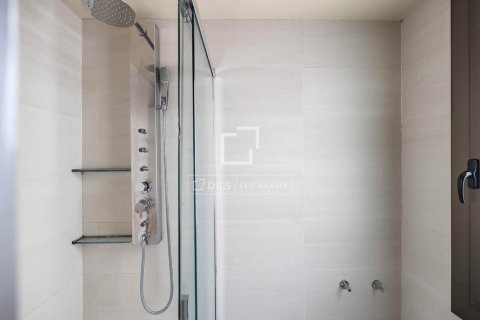 Apartamento de 3 dormitorios en venta en Barcelona, Cataluña, Spain № 3966 - foto 22