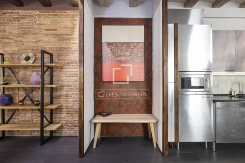 Apartamento de 3 dormitorios en venta en Barcelona, Cataluña, Spain № 3966 - foto 13