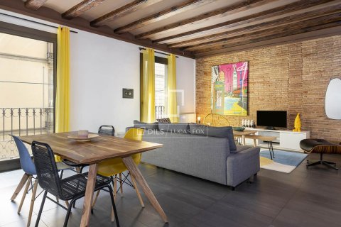 Apartamento de 3 dormitorios en venta en Barcelona, Cataluña, Spain № 3966