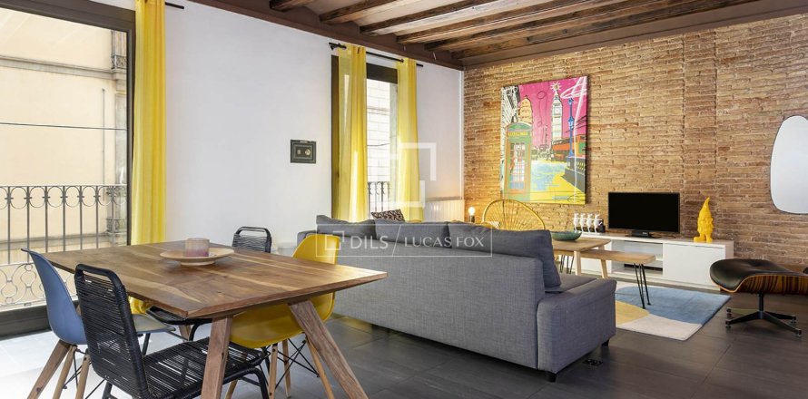 Apartamento de 3 dormitorios en venta en Barcelona, Cataluña, Spain № 3966
