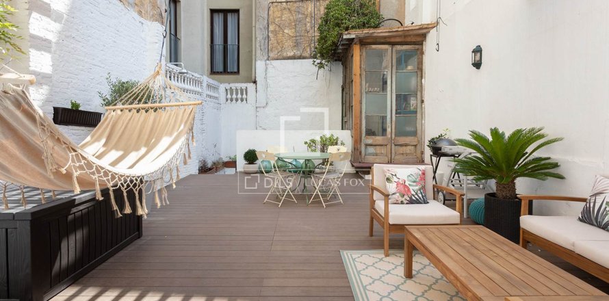 3 bedrooms apartment for sale in Barcelona, Catalonia, Spain № 3772