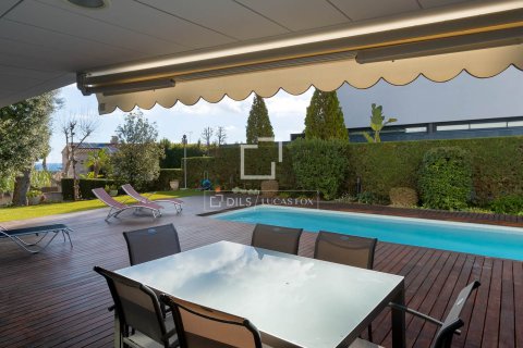 Купить виллу в Премия де Дальт, Испания с 4 спальни, 485м², № 3770 - фото 30