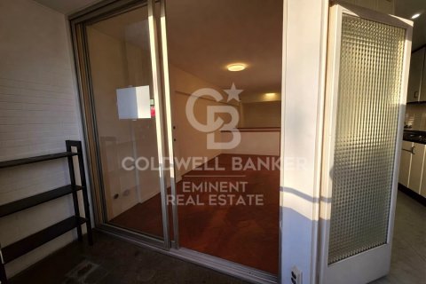 Dúplex de 3 dormitorios en venta en Barcelona, Cataluña, Spain № 5316 - foto 8