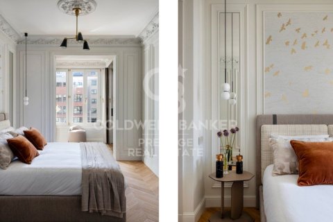 Ático de 3 dormitorios en venta en Barcelona, Cataluña, Spain № 5318 - foto 14
