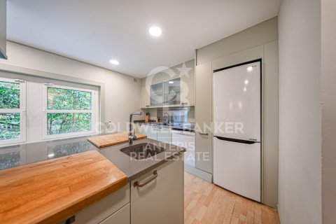 Apartamento de 7 dormitorios en venta en Barcelona, Cataluña, Spain № 5315 - foto 16