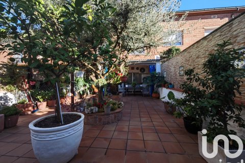 Casa adosada de 4 dormitorios en venta en Sant Llorenc D'hortons, Barcelona, Cataluña, Spain № 4787 - foto 14