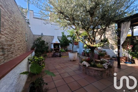 Casa adosada de 4 dormitorios en venta en Sant Llorenc D'hortons, Barcelona, Cataluña, Spain № 4787 - foto 13