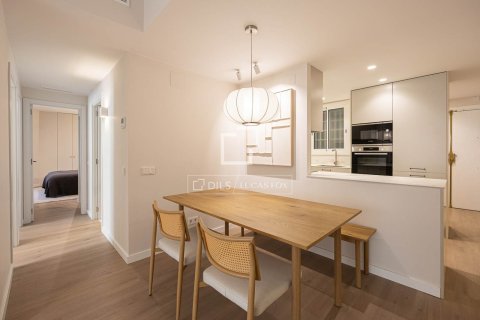 Apartamento de 3 dormitorios en venta en Barcelona, Cataluña, Spain № 3840 - foto 7
