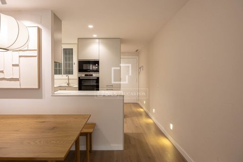 Apartamento de 3 dormitorios en venta en Barcelona, Cataluña, Spain № 3840 - foto 13