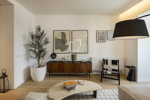 2 bedrooms apartment for sale in Barcelona, Catalonia, Spain № 4323 - photo 22