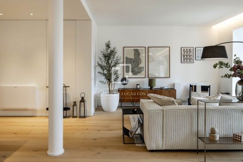 2 bedrooms apartment for sale in Barcelona, Catalonia, Spain № 4323 - photo 24