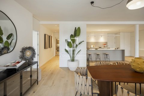 2 bedrooms apartment for sale in Barcelona, Catalonia, Spain № 4323 - photo 16