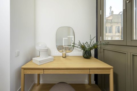 2 bedrooms apartment for sale in Barcelona, Catalonia, Spain № 4323 - photo 6