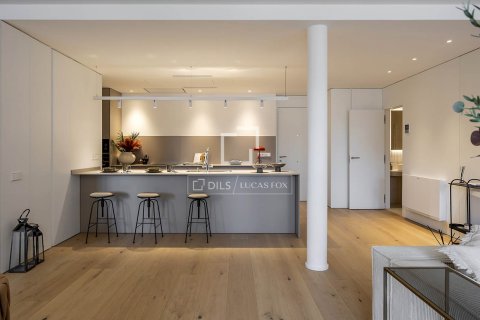 2 bedrooms apartment for sale in Barcelona, Catalonia, Spain № 4323 - photo 27