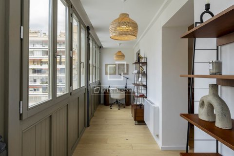 2 bedrooms apartment for sale in Barcelona, Catalonia, Spain № 4323 - photo 21