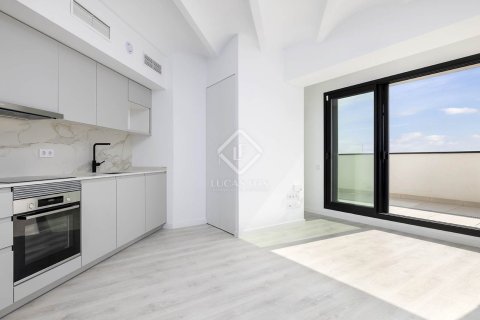 1 bedroom penthouse for sale in Barcelona, Catalonia, Spain № 4321 - photo 15
