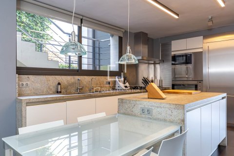 5 bedrooms villa for sale in Esplugues de Llobregat, Barcelona, Catalonia, Spain № 4325 - photo 19