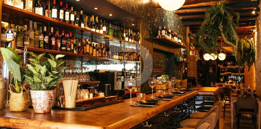 120 sq.m. commercial property for sale in L'Eixample, Barcelona, Catalonia, Spain № 4565