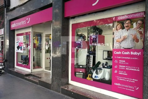 Propiedad comercial de 382 m² en venta en Sants-Montjuïc, Barcelona, Cataluña, Spain № 4564