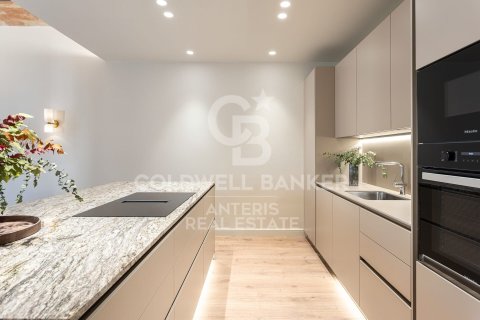 Apartamento de 203 m² en venta en Barcelona, Cataluña, Spain № 7844 - foto 19