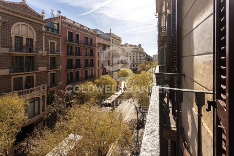 Apartamento de 203 m² en venta en Barcelona, Cataluña, Spain № 7844 - foto 5