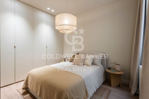 Apartamento de 203 m² en venta en Barcelona, Cataluña, Spain № 7844 - foto 12