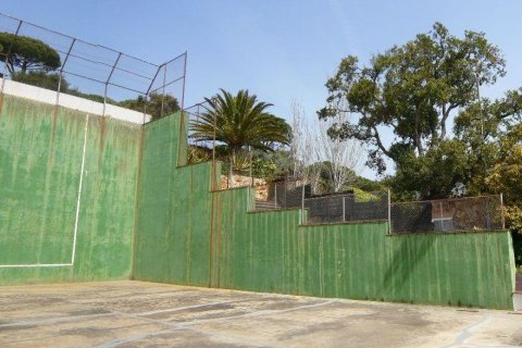 Сasa de 13 dormitorios en venta en Platja D'aro, Gerona, Cataluña, Spain № 1750 - foto 12