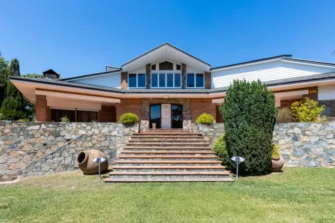 Сasa de 5 dormitorios en venta en Montornès del Vallès, Barcelona, Cataluña, Spain № 1747 - foto 21