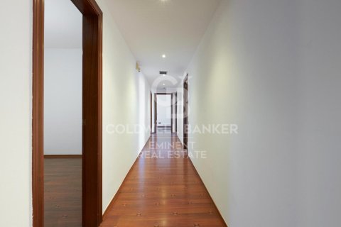 Apartamento en venta en Barcelona, Cataluña, Spain № 6025 - foto 6