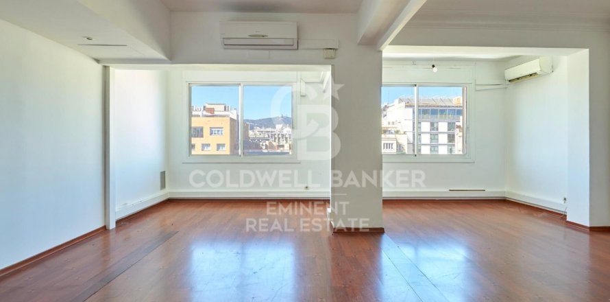 Estudio en venta en Barcelona, Cataluña, Spain № 6025