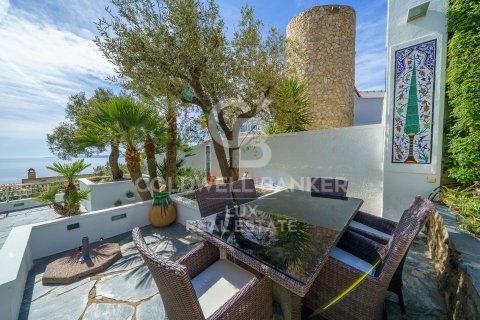 Купить виллу в Розы, Испания с 5 спален, 281м², № 6027 - фото 12