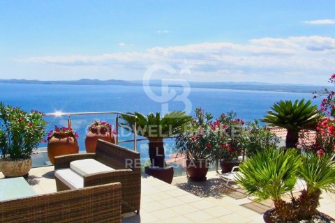 Купить виллу в Розы, Испания с 5 спален, 281м², № 6027 - фото 5
