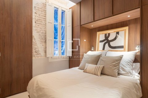 2 bedrooms apartment for sale in Barcelona, Catalonia, Spain № 4067 - photo 26