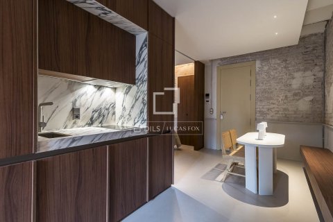 Ático de 2 dormitorios en venta en Barcelona, Cataluña, Spain № 4063 - foto 18